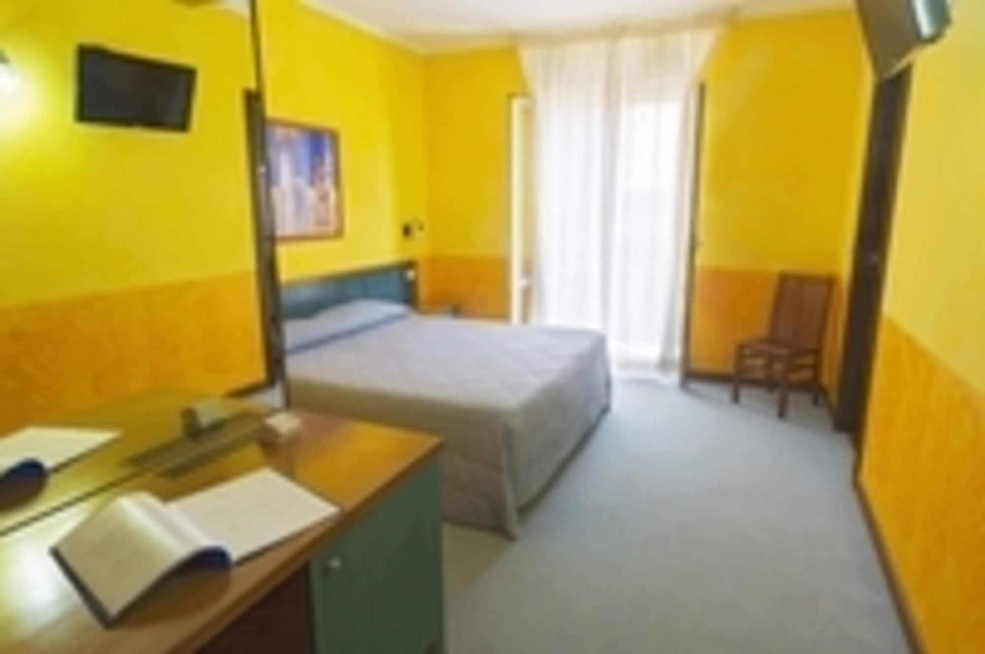 Hotel Clelia Isola di Ustica Bagian luar foto